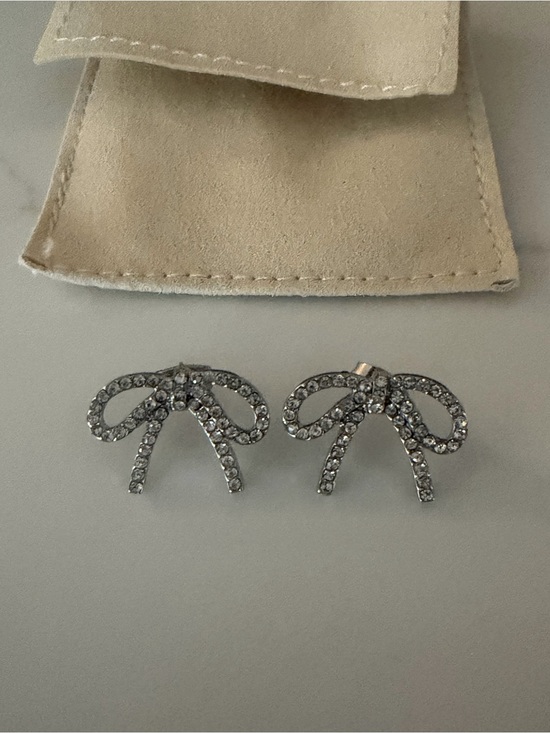 Altar'd State Jewelry - Altar'd State Silver Crystal Bow Stud Earrings